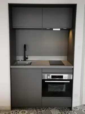 Cuisine ou kitchenette dans l'établissement Studio vue mer roscoff et île de batz