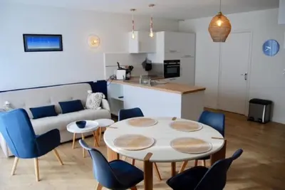 Cuisine ou kitchenette dans l'établissement Au pied du GR 34