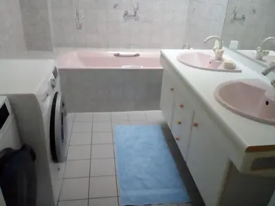 Salle de bains dans l'établissement Appartement vue exceptionnelle mer - 3 chambres