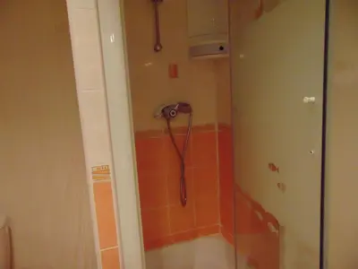 Salle de bains dans l'établissement Penty Yves 10 personnes