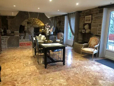 Coin salon dans l'établissement La montagnarde