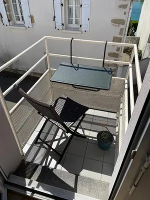 Balcon ou terrasse dans l'établissement Appartement lumineux vue mer