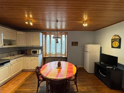 Cuisine ou kitchenette dans l'établissement Le Dock De La Pointe