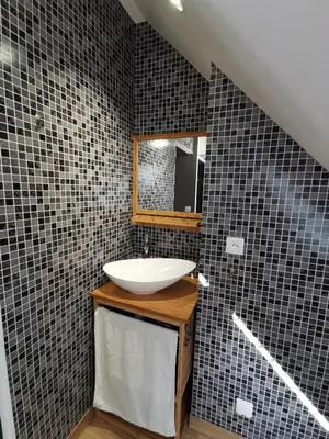 Salle de bains dans l'établissement Natural green villa 15 personnes