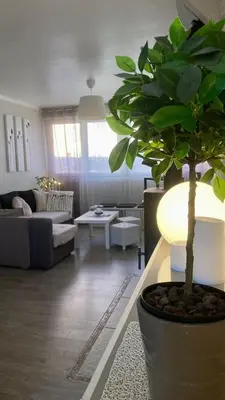 Coin salon dans l'établissement Cozy'Maisonnette 5Chb Brest Guip