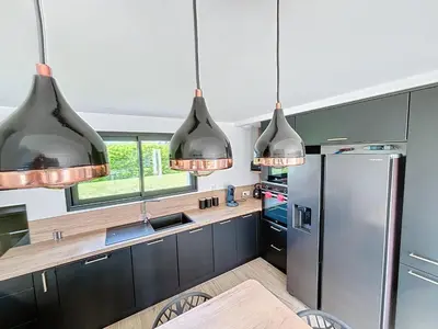 Cuisine ou kitchenette dans l'établissement Villa Soizic