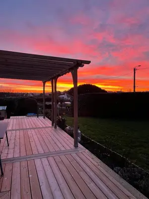Lever ou coucher de soleil vu de la maison de vacances ou à proximité