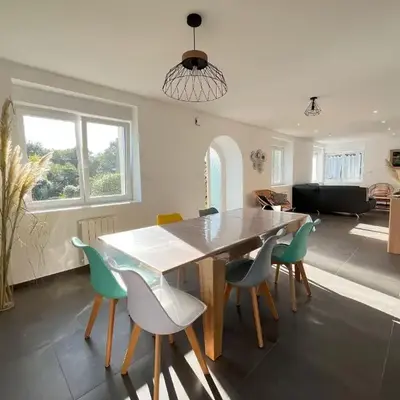 Maison proche sentier littoral et mer