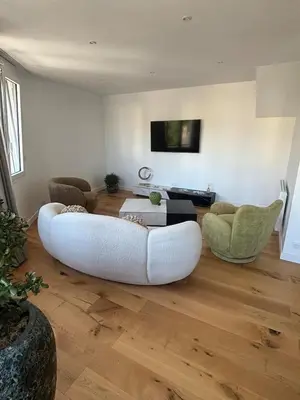 Télévision ou salle de divertissement dans l'établissement Au coeur du chaos