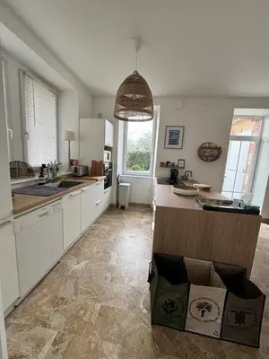 Cuisine ou kitchenette dans l'établissement Villa Ker Jean