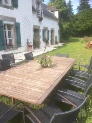 Jardin de l'établissement Farmyard at Kerespars, 3 Houses, Sleeps 30 with pool