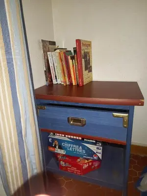 Bibliothèque dans l'appartement