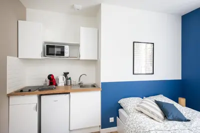 Cuisine ou kitchenette dans l'établissement A Dreuz