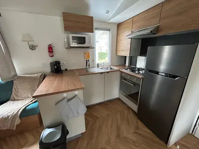 Cuisine ou kitchenette dans l'établissement Elise&Kévin