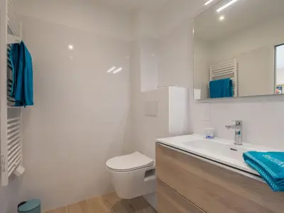 Salle de bains dans l'établissement Holiday Home Keryanne by Interhome