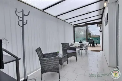 Coin salon dans l'établissement Le jardin