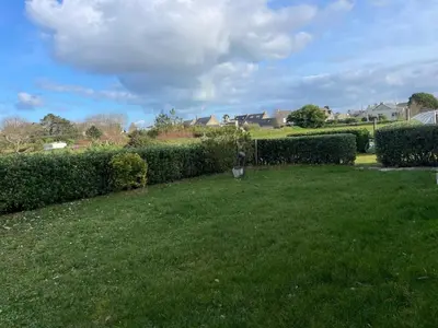 Jardin de l'établissement Maison de la plage Santec