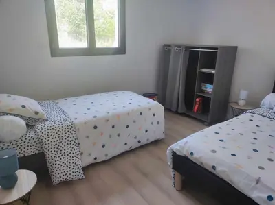 Un ou plusieurs lits dans un hébergement de l'établissement Maison récente plain-pied Crozon proche plage commerces