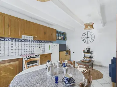 Cuisine ou kitchenette dans l'établissement Vue mer - Maison avec jardin pour 2