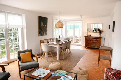 Coin salon dans l'établissement Superbe maison pour 6 à 500 m de la mer