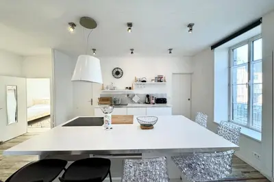Cuisine ou kitchenette dans l'établissement T3 Hyper design - Cœur de la ville