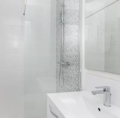 Salle de bains dans l'établissement Paimpont