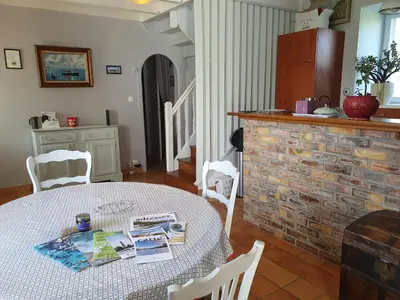 Coin salon dans l'établissement Jolie maison vue mer 6 personnes à Plouguerneau