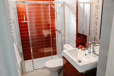 Salle de bains dans l'établissement Terrasse vue mer pour 2 personnes, Plouguerneau