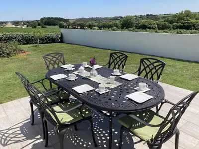 Jardin de l'établissement DUXCAAR Saint Pabu Comfortable holiday residence