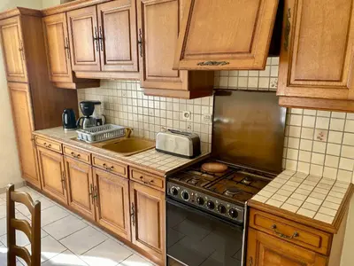 Cuisine ou kitchenette dans l'établissement Maison à la Campagne à Melgven