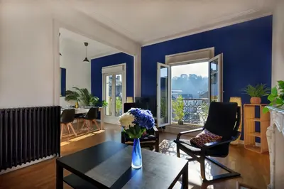 Coin salon dans l'établissement Le Bleu de Kerguelen - Vue Odet