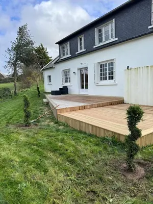 Jardin de l'établissement Exceptional beach sea view