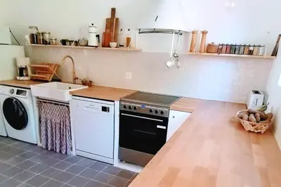Cuisine ou kitchenette dans l'établissement Maison avec vue mer à Saint-Pol-de-Léon