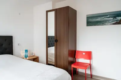 Un ou plusieurs lits dans un hébergement de l'établissement Tipoz'Immo - Belle Bretagne piscine chauffée - proche de la mer - wifi inclus - linge inclus et lits faits - jardin clos - animaux bienvenus - proche des commerces et des attractions touristiques