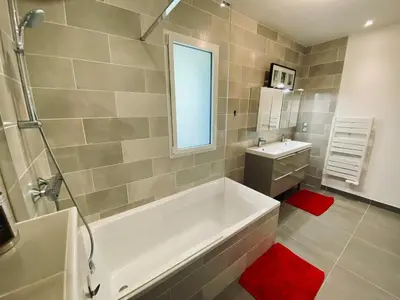 Salle de bains dans l'établissement Carantec Golf - Villa Shibumi