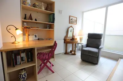 Coin salon dans l'établissement Chaleureux appartement sur Brest