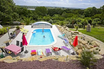 Piscine de l'établissement Bretagne FeWo Hortensia für 2 Personen, no Kids ou située à proximité