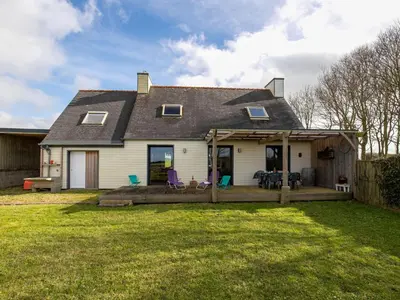 Jardin de l'établissement Holiday Home Le Nid Marin by Interhome