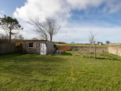 Jardin de l'établissement Holiday Home Le Nid Marin by Interhome