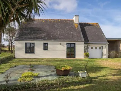 Jardin de l'établissement Holiday Home Le Nid Marin by Interhome
