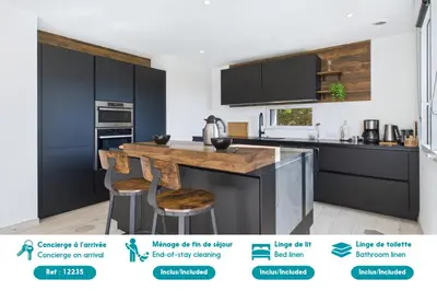 Cuisine ou kitchenette dans l'établissement Maison familiale 7 personnes à 150m de la mer