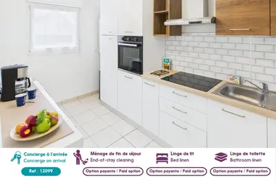 Cuisine ou kitchenette dans l'établissement Maison familiale pour 7 proche de la mer