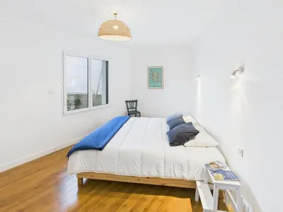 Un ou plusieurs lits dans un hébergement de l'établissement Maison pour 8 avec terrasse - Kerity