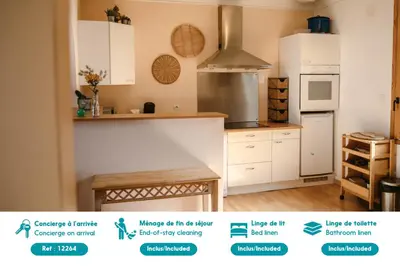 Cuisine ou kitchenette dans l'établissement Maison sur le port - Vue sur l Aber Wrach pour 6