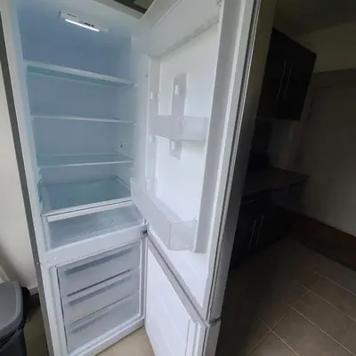 Cuisine ou kitchenette dans l'établissement Appartement Morlaix pres de la gare avec 2 chambres et Internet