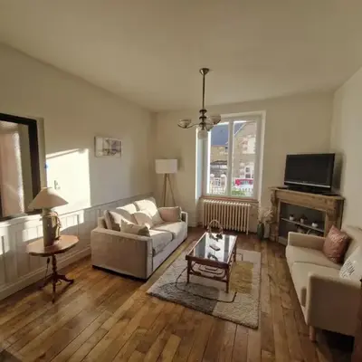 Maison de Charme avec Jardin