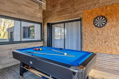 Billard dans l'établissement La Villa Chantalain