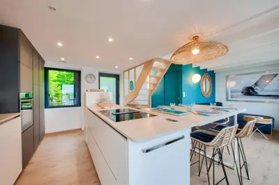 Cuisine ou kitchenette dans l'établissement Vue exceptionnelle - Maison pour 4 - 100m plage