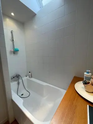 Salle de bains dans l'établissement Villa d'exception WaterWorld Ile Tudy les pieds dans l'eau