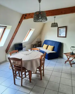 Coin salon dans l'établissement Trez-Hir Appartement 4 pers bord de mer